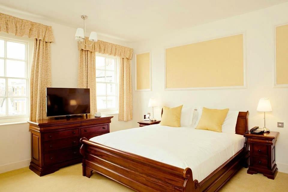 Kings Arms Hotel Bicester Esterno foto
