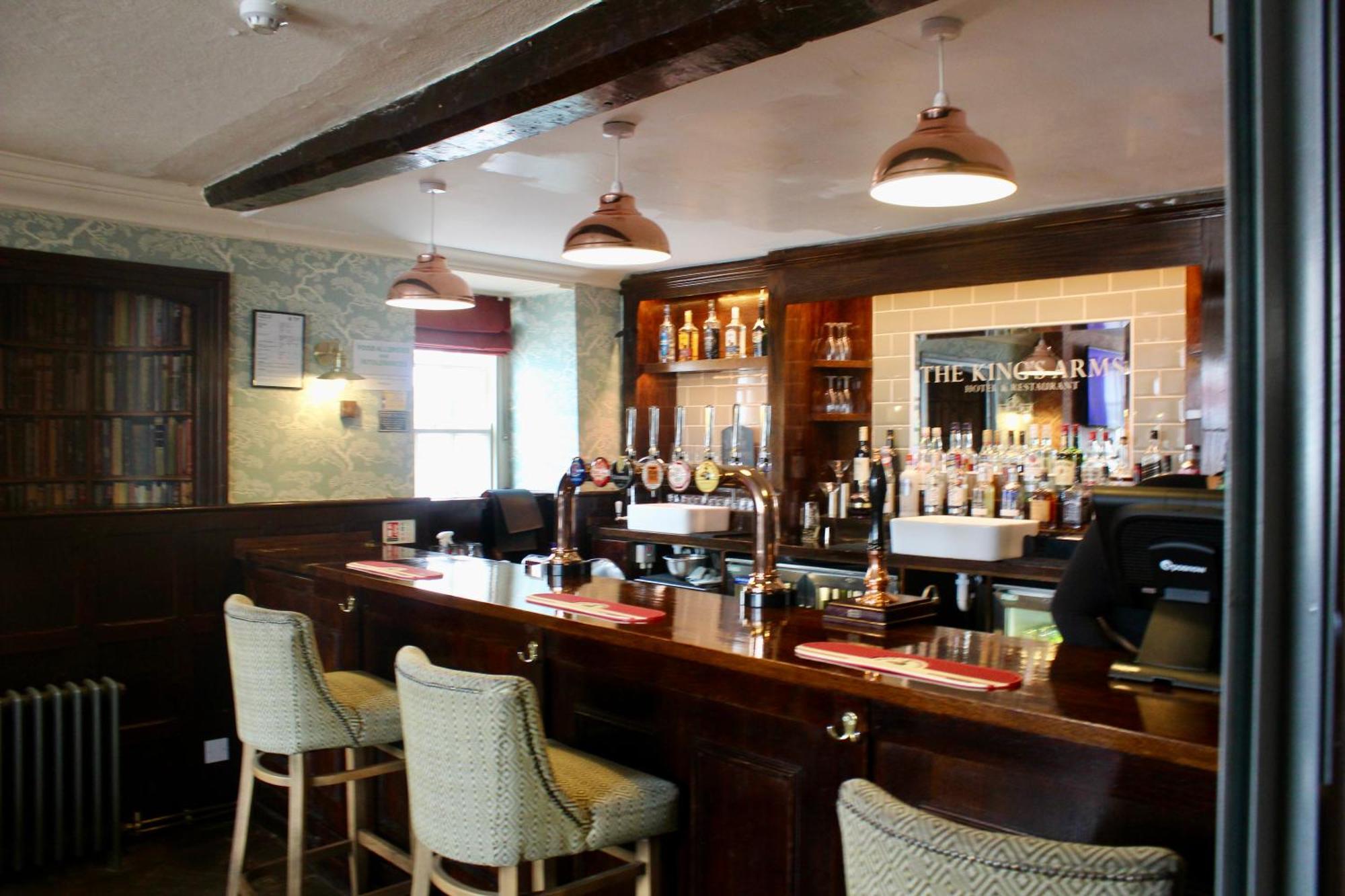 Kings Arms Hotel Bicester Esterno foto